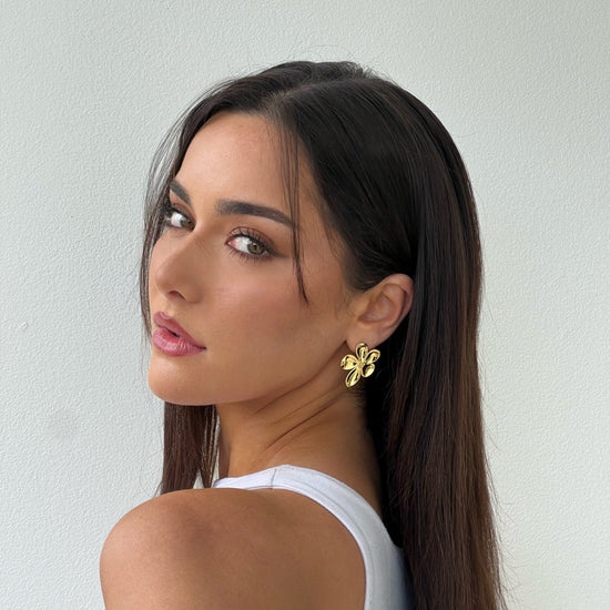 Amelie Earring: Exquisite Ultralight Flower Vintage-inspired Jewelry